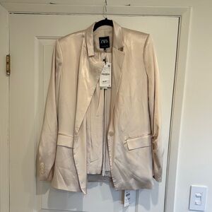 Zara Cream Blazer / Pants Lightweight Minimalist Design